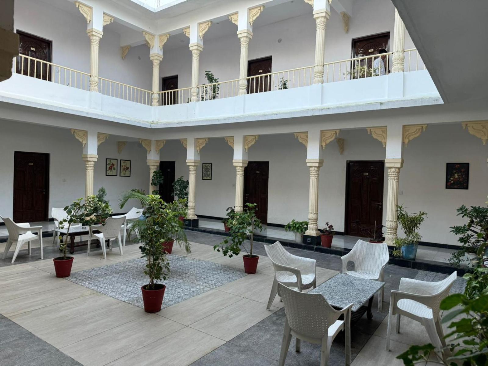 Jag Aravali Resort Udaipur By Naina Staycation - Best For Corporate Events - Family Parties - Mice Dış mekan fotoğraf