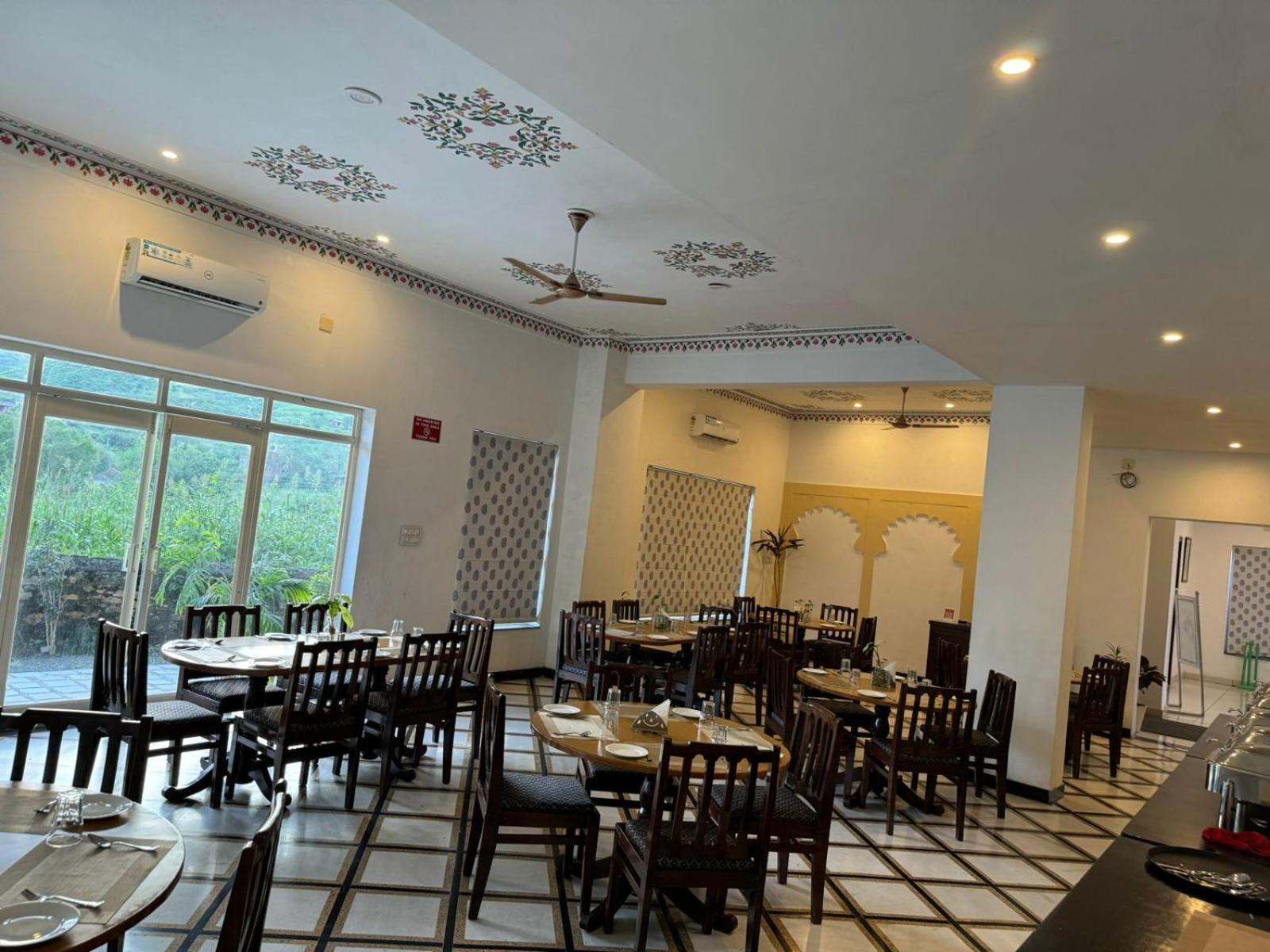 Jag Aravali Resort Udaipur By Naina Staycation - Best For Corporate Events - Family Parties - Mice Dış mekan fotoğraf