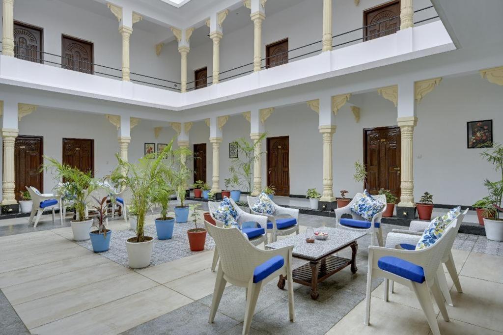 Jag Aravali Resort Udaipur By Naina Staycation - Best For Corporate Events - Family Parties - Mice Dış mekan fotoğraf