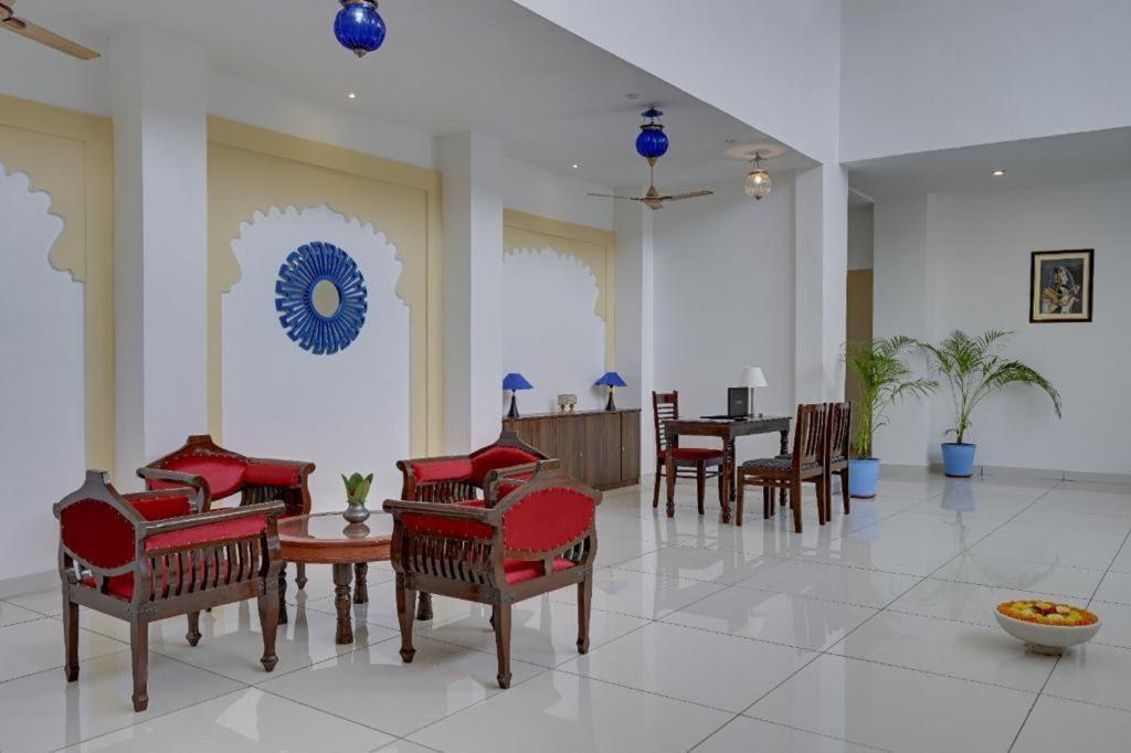 Jag Aravali Resort Udaipur By Naina Staycation - Best For Corporate Events - Family Parties - Mice Dış mekan fotoğraf