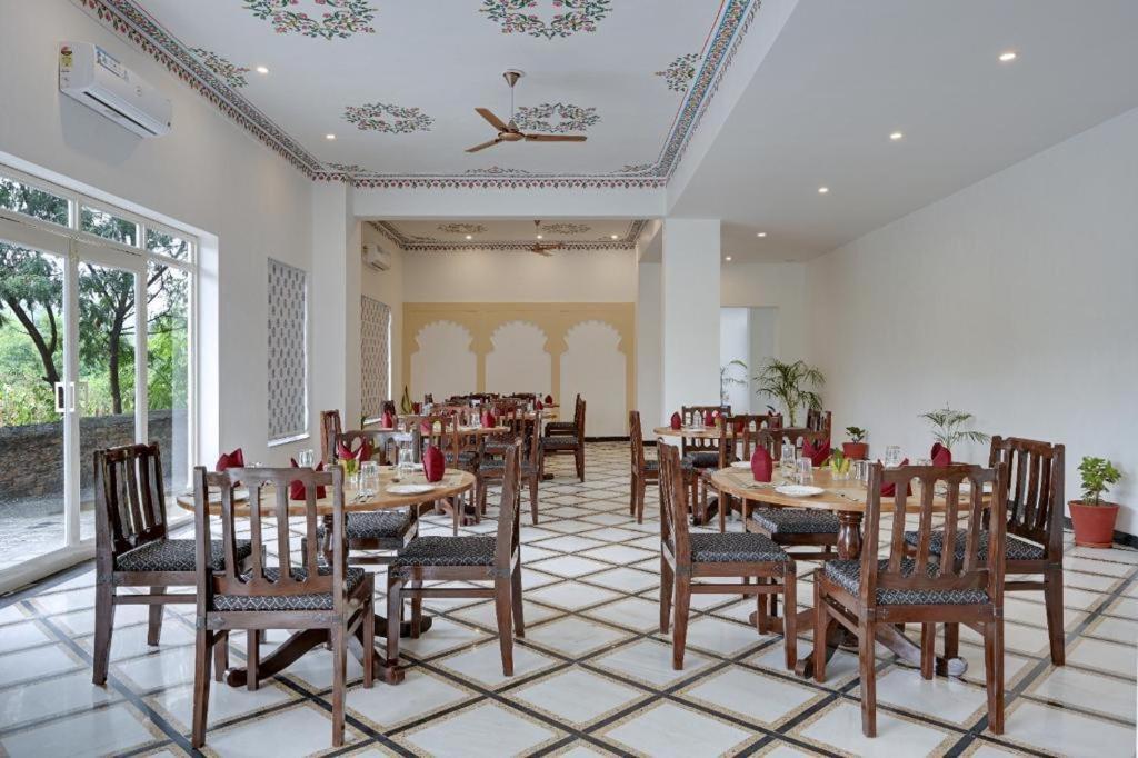 Jag Aravali Resort Udaipur By Naina Staycation - Best For Corporate Events - Family Parties - Mice Dış mekan fotoğraf