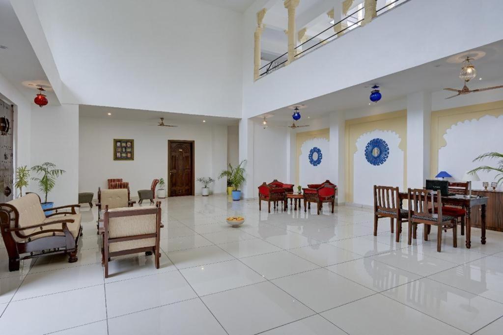 Jag Aravali Resort Udaipur By Naina Staycation - Best For Corporate Events - Family Parties - Mice Dış mekan fotoğraf