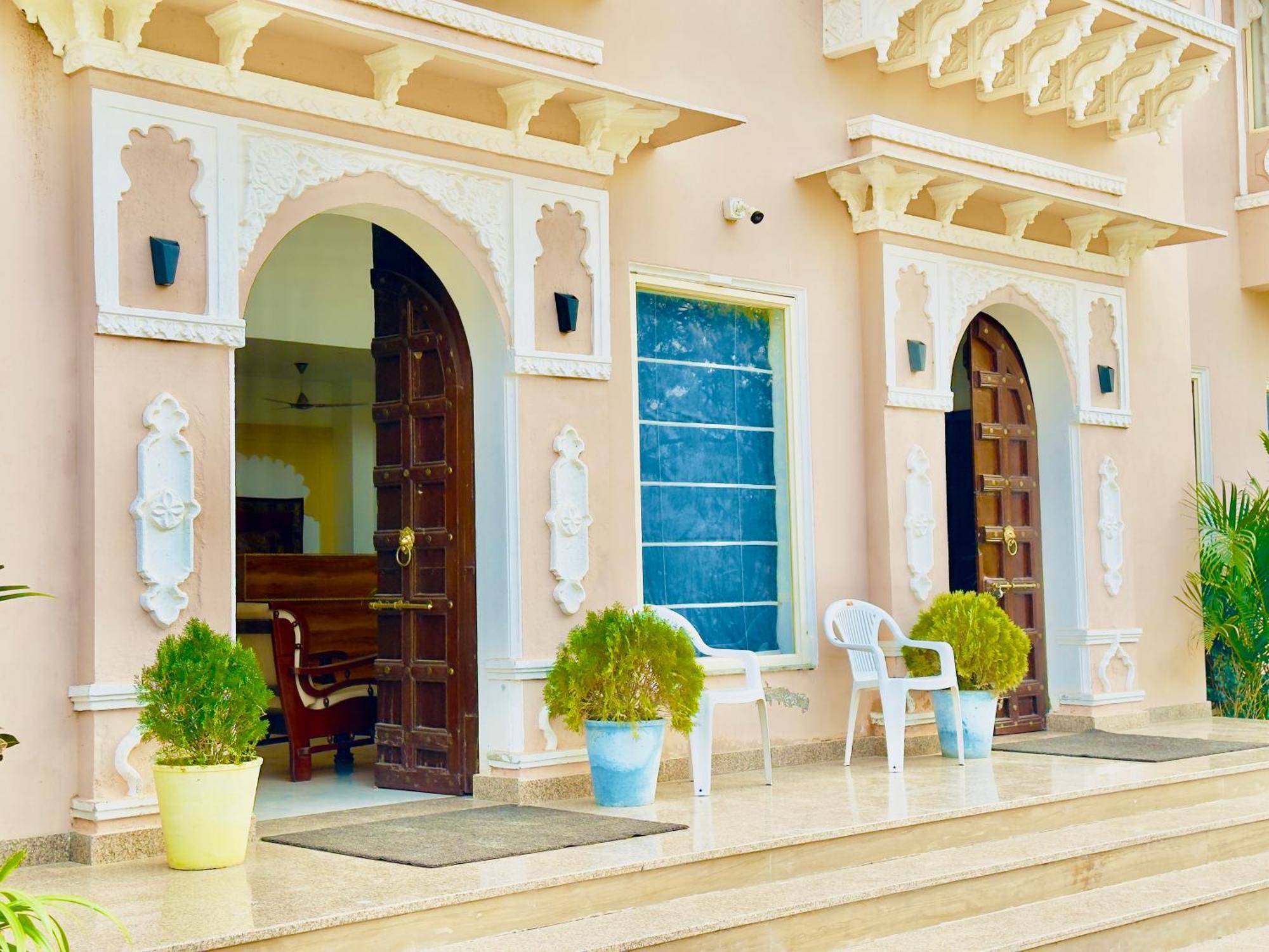 Jag Aravali Resort Udaipur By Naina Staycation - Best For Corporate Events - Family Parties - Mice Dış mekan fotoğraf