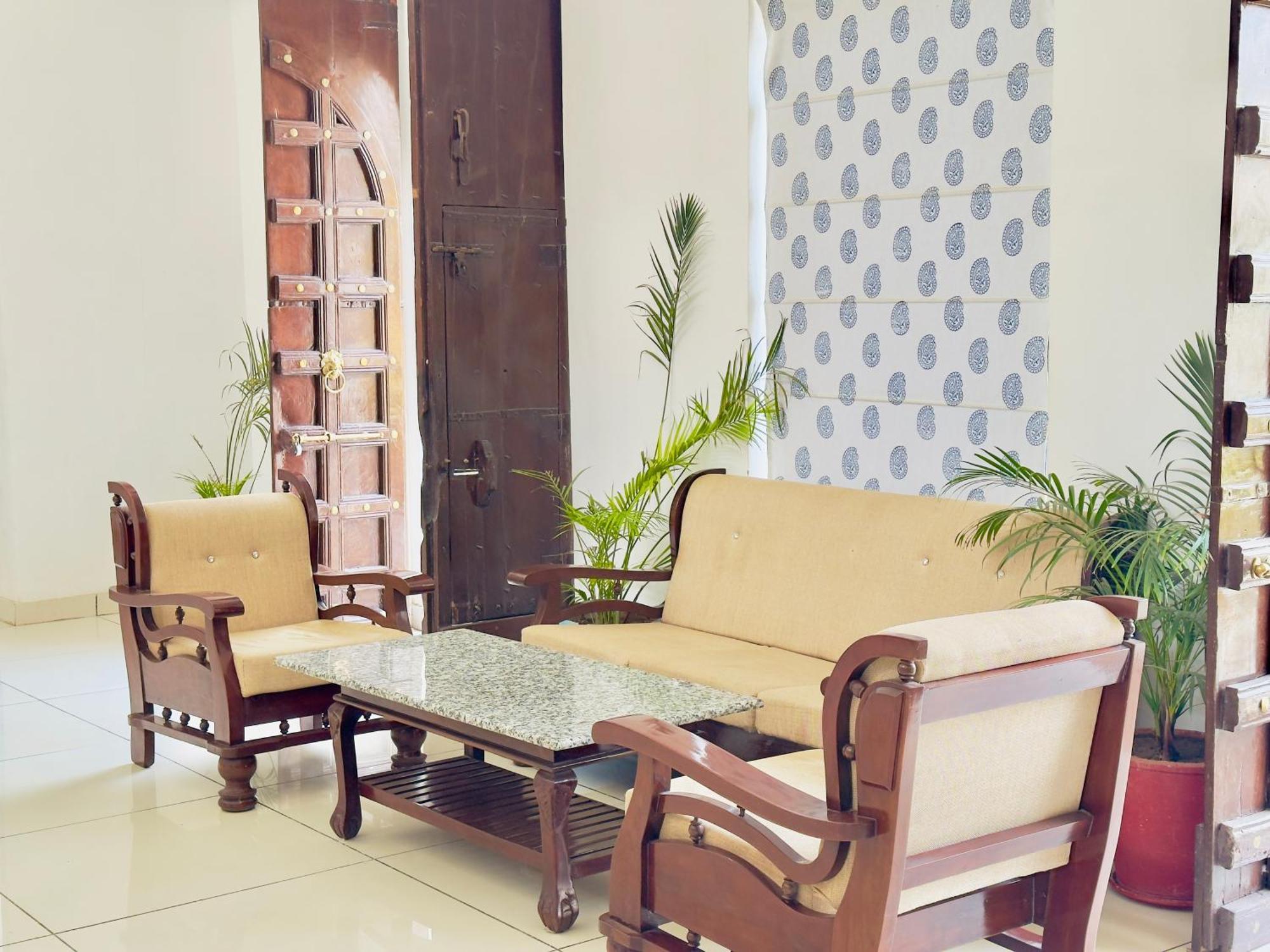 Jag Aravali Resort Udaipur By Naina Staycation - Best For Corporate Events - Family Parties - Mice Dış mekan fotoğraf