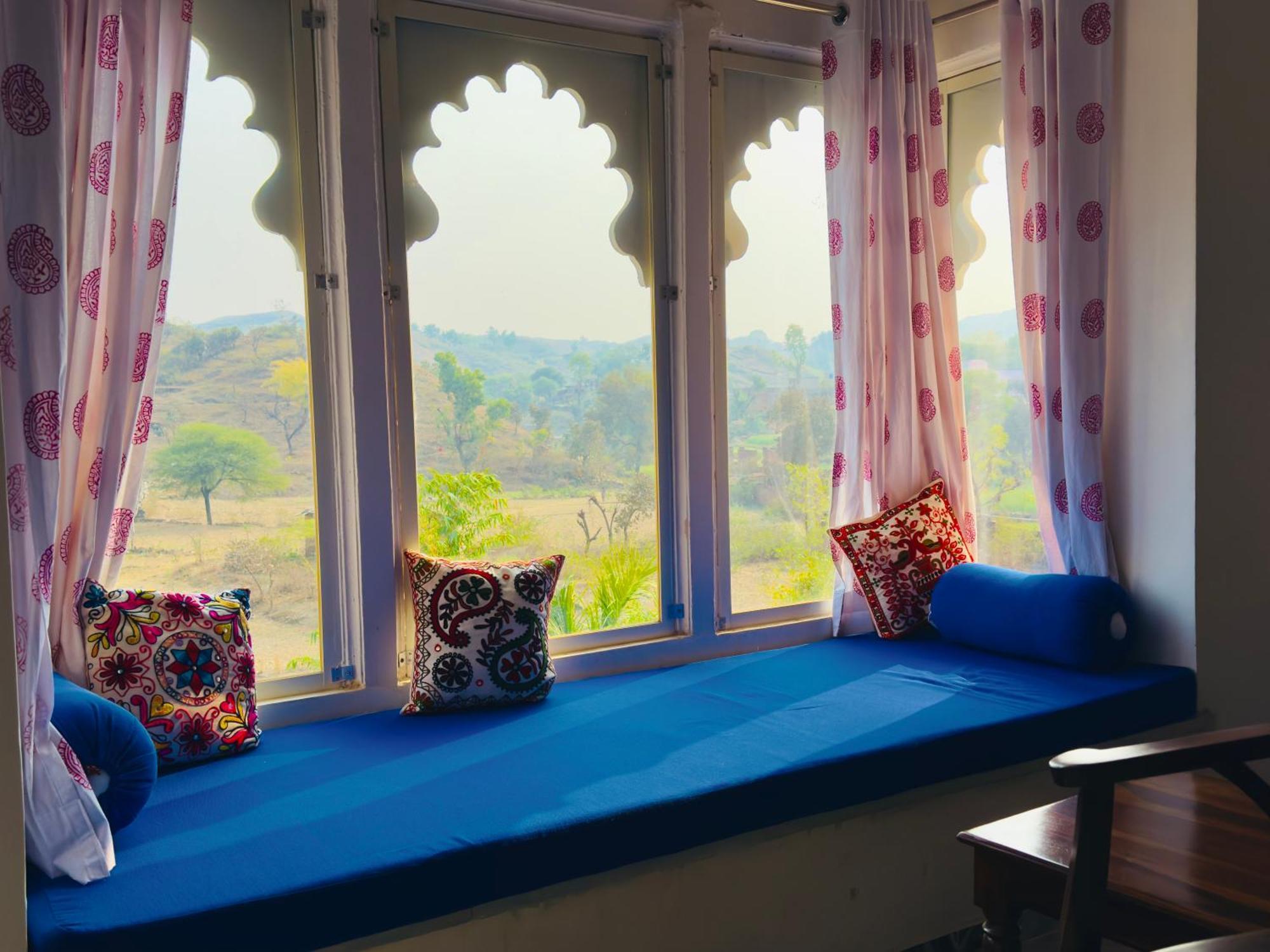 Jag Aravali Resort Udaipur By Naina Staycation - Best For Corporate Events - Family Parties - Mice Dış mekan fotoğraf